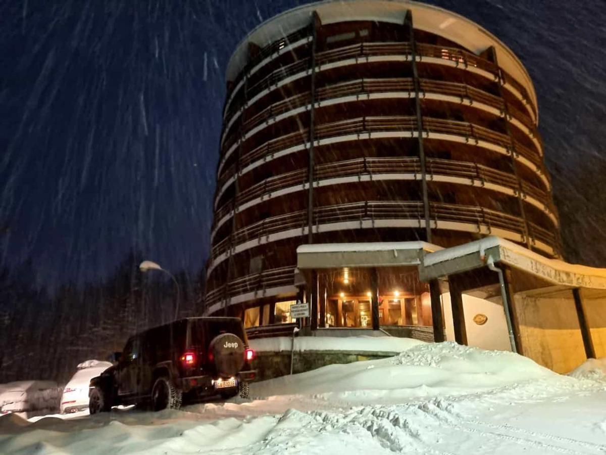 Apartmán La Coquille De Neige Breuil-Cervinia Exteriér fotografie